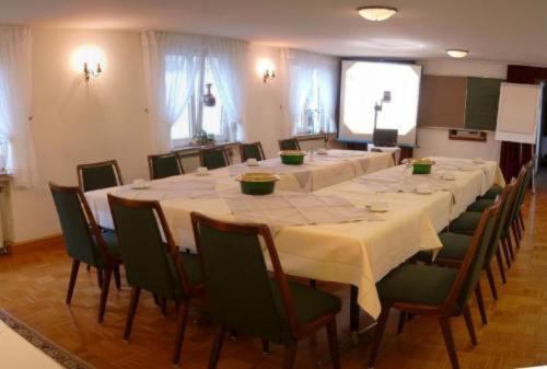 Hotel Thielmann Mittenaar Екстер'єр фото